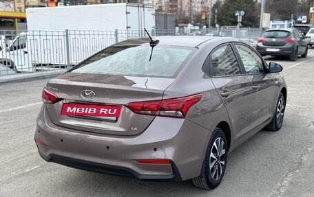 Hyundai Solaris II рестайлинг, 2018 год, 1 350 000 рублей, 14 фотография