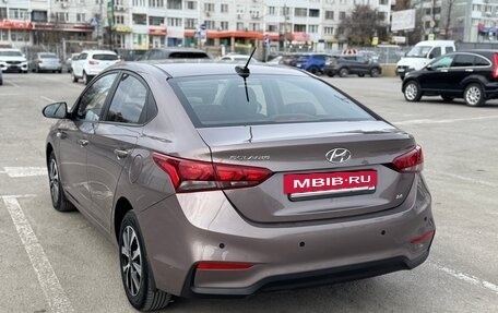 Hyundai Solaris II рестайлинг, 2018 год, 1 350 000 рублей, 15 фотография