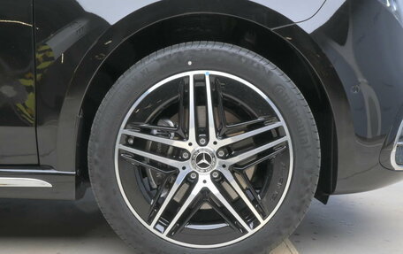 Mercedes-Benz V-Класс, 2024 год, 16 000 000 рублей, 6 фотография