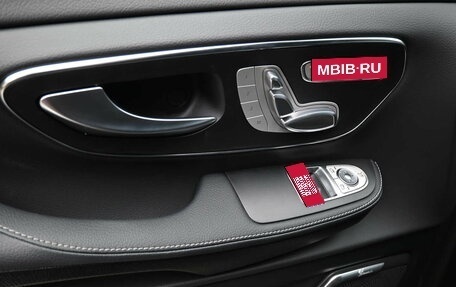 Mercedes-Benz V-Класс, 2024 год, 16 000 000 рублей, 13 фотография