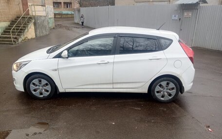 Hyundai Solaris II рестайлинг, 2016 год, 750 000 рублей, 5 фотография