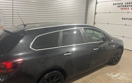 Opel Astra J, 2013 год, 1 050 000 рублей, 11 фотография