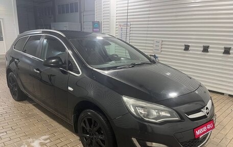 Opel Astra J, 2013 год, 1 050 000 рублей, 12 фотография