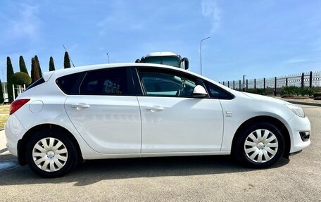 Opel Astra J, 2014 год, 1 150 000 рублей, 3 фотография