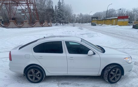 Skoda Octavia, 2013 год, 830 000 рублей, 2 фотография