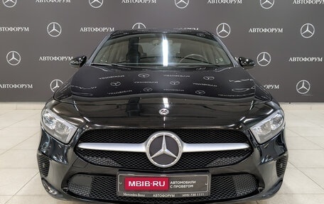 Mercedes-Benz A-Класс, 2019 год, 2 220 000 рублей, 2 фотография