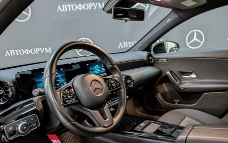 Mercedes-Benz A-Класс, 2019 год, 2 220 000 рублей, 15 фотография