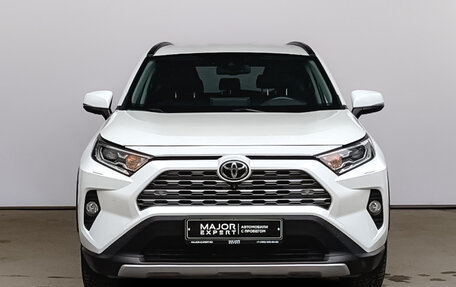 Toyota RAV4, 2021 год, 3 690 000 рублей, 2 фотография