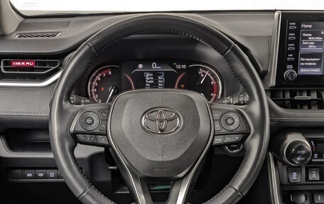 Toyota RAV4, 2021 год, 3 690 000 рублей, 22 фотография