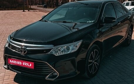 Toyota Camry, 2016 год, 2 380 000 рублей, 3 фотография