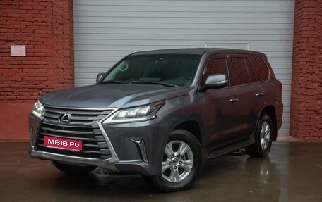 Lexus LX III, 2017 год, 6 500 000 рублей, 1 фотография