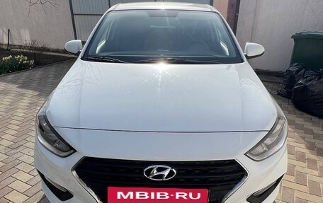Hyundai Solaris II рестайлинг, 2017 год, 1 220 000 рублей, 9 фотография