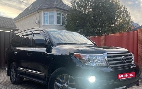 Toyota Land Cruiser 200, 2008 год, 2 999 999 рублей, 7 фотография