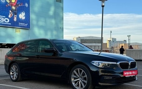 BMW 5 серия, 2018 год, 3 390 000 рублей, 3 фотография