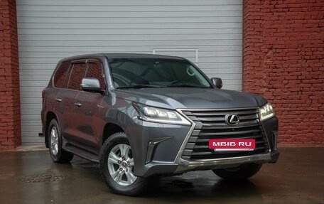 Lexus LX III, 2017 год, 6 500 000 рублей, 2 фотография