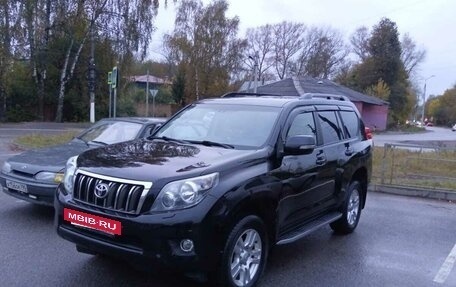 Toyota Land Cruiser Prado 150 рестайлинг 2, 2011 год, 2 700 000 рублей, 2 фотография