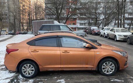 Hyundai Solaris II рестайлинг, 2017 год, 830 000 рублей, 3 фотография