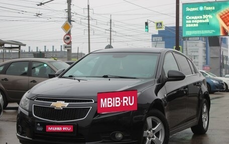 Chevrolet Cruze II, 2012 год, 829 999 рублей, 3 фотография