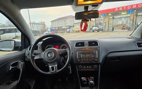 Volkswagen Polo VI (EU Market), 2013 год, 750 000 рублей, 12 фотография