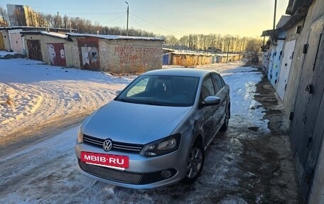 Volkswagen Polo VI (EU Market), 2013 год, 750 000 рублей, 3 фотография