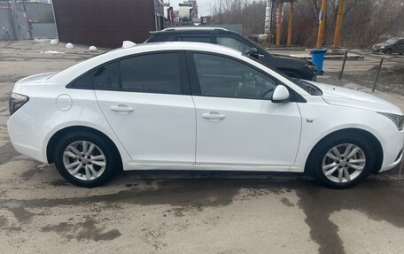 Chevrolet Cruze II, 2011 год, 570 000 рублей, 5 фотография