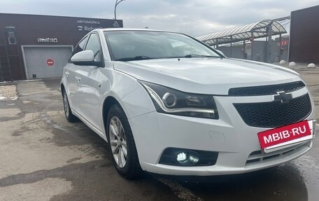 Chevrolet Cruze II, 2011 год, 570 000 рублей, 2 фотография