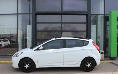 Hyundai Solaris II рестайлинг, 2011 год, 715 000 рублей, 2 фотография
