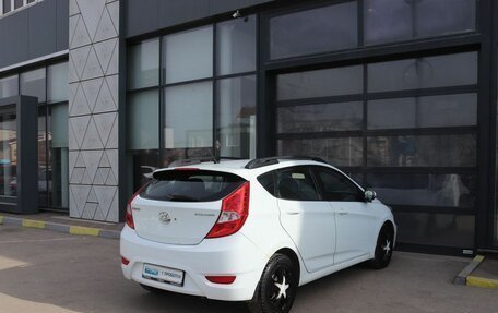 Hyundai Solaris II рестайлинг, 2011 год, 715 000 рублей, 5 фотография