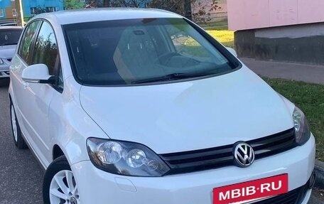 Volkswagen Golf Plus II, 2011 год, 799 999 рублей, 15 фотография