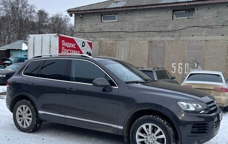 Volkswagen Touareg III, 2012 год, 2 500 000 рублей, 3 фотография