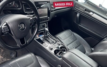 Volkswagen Touareg III, 2012 год, 2 500 000 рублей, 6 фотография