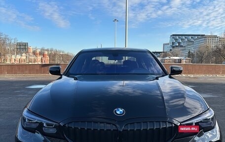 BMW 3 серия, 2019 год, 4 400 000 рублей, 3 фотография