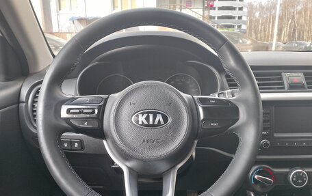 KIA Rio IV, 2018 год, 990 000 рублей, 11 фотография