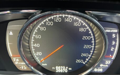 Volvo XC60 II, 2017 год, 3 750 000 рублей, 7 фотография