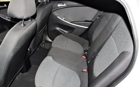 Hyundai Solaris II рестайлинг, 2013 год, 897 000 рублей, 16 фотография