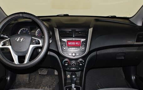 Hyundai Solaris II рестайлинг, 2013 год, 897 000 рублей, 12 фотография