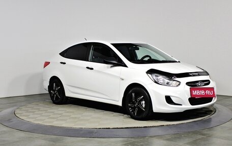 Hyundai Solaris II рестайлинг, 2013 год, 897 000 рублей, 3 фотография