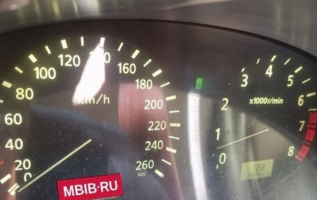 Nissan Maxima VIII, 2001 год, 420 000 рублей, 7 фотография