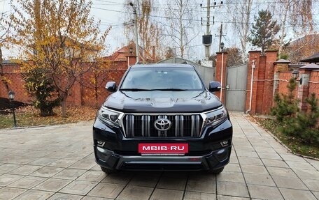 Toyota Land Cruiser Prado 150 рестайлинг 2, 2019 год, 6 499 000 рублей, 14 фотография