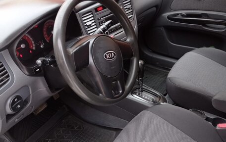 KIA Rio II, 2011 год, 700 000 рублей, 10 фотография