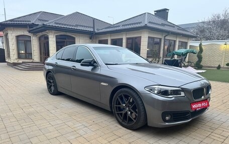 BMW 5 серия, 2015 год, 3 050 000 рублей, 2 фотография