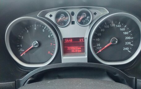Ford Focus II рестайлинг, 2008 год, 580 000 рублей, 3 фотография