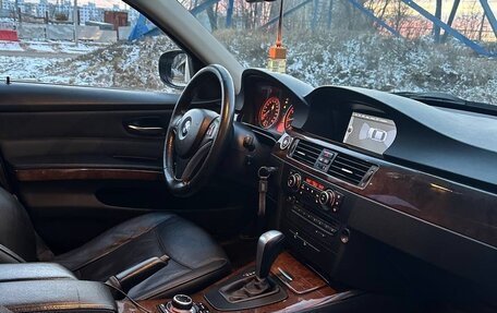 BMW 3 серия, 2009 год, 1 200 000 рублей, 24 фотография