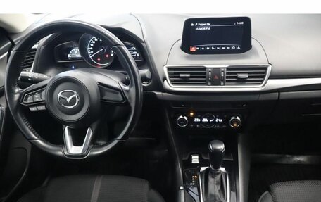 Mazda 3, 2018 год, 1 550 000 рублей, 9 фотография