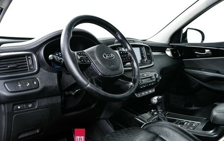 KIA Sorento III Prime рестайлинг, 2018 год, 2 494 000 рублей, 13 фотография