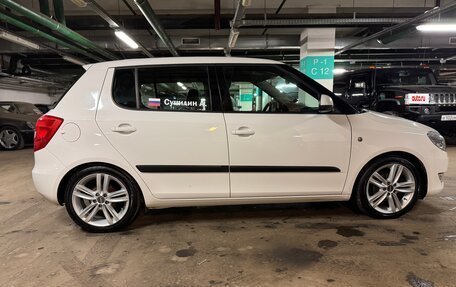 Skoda Fabia II, 2013 год, 900 000 рублей, 7 фотография