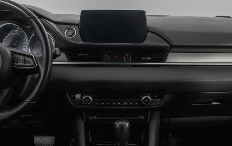 Mazda 6, 2019 год, 2 170 000 рублей, 14 фотография