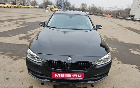 BMW 3 серия, 2017 год, 1 950 000 рублей, 6 фотография