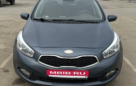 KIA cee'd III, 2013 год, 850 000 рублей, 2 фотография