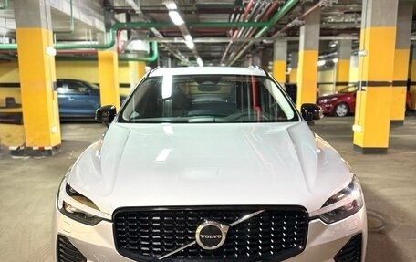 Volvo XC60 II, 2022 год, 4 999 000 рублей, 1 фотография